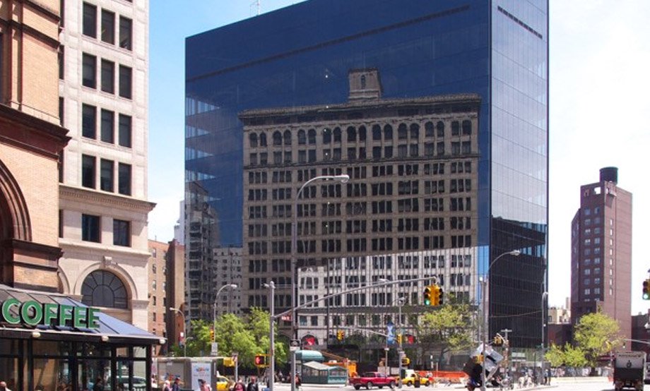 nyc-building-modern-city