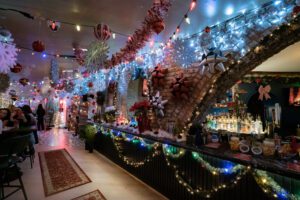 Holly Jolly Holiday Bar