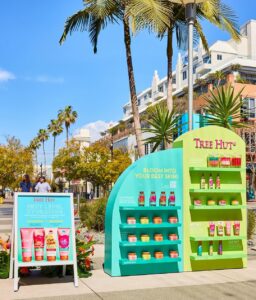 Tree Hut In Bloom Pop-up